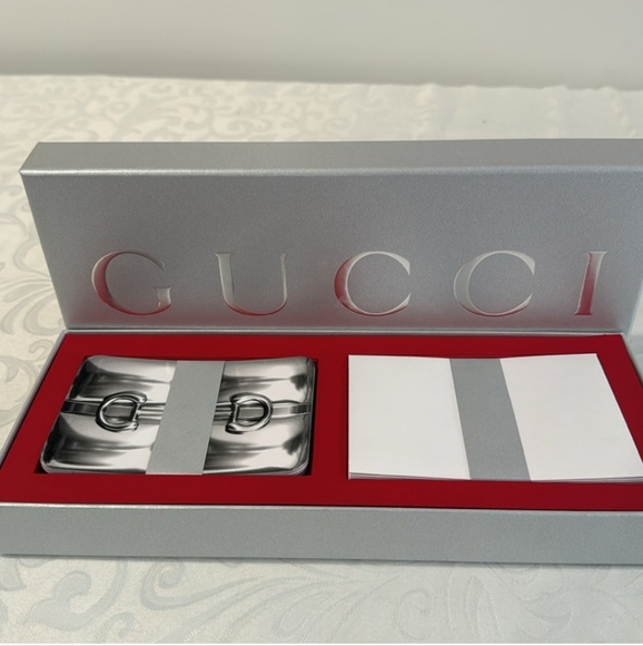 Gucci NWT Boxed Holiday gift cards set - Picture 8 of 9
